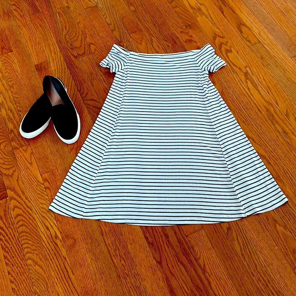 XS Black and White stripe tube dress.